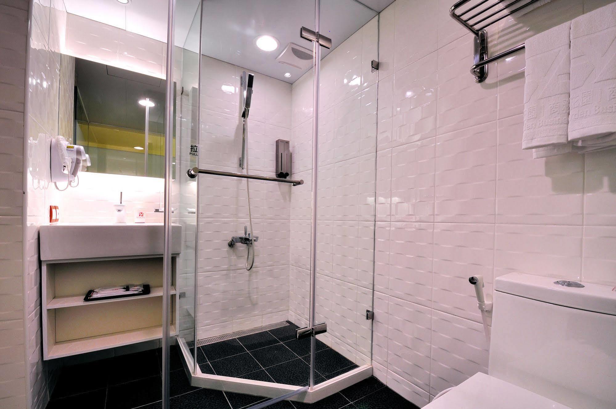 Audi Garden Business Hotel Đào Viên Ngoại thất bức ảnh